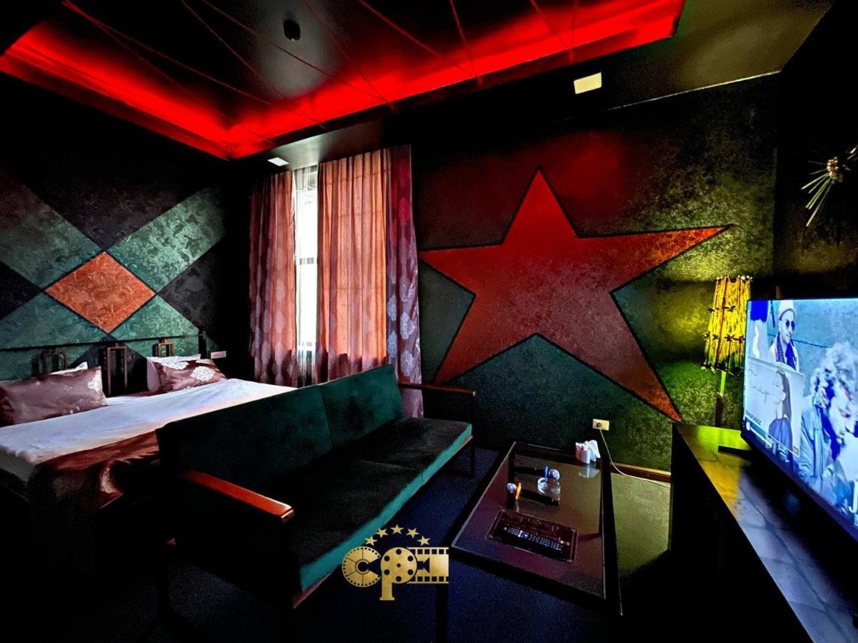 Cinema Plaza Hotel Baku Eksteriør bilde
