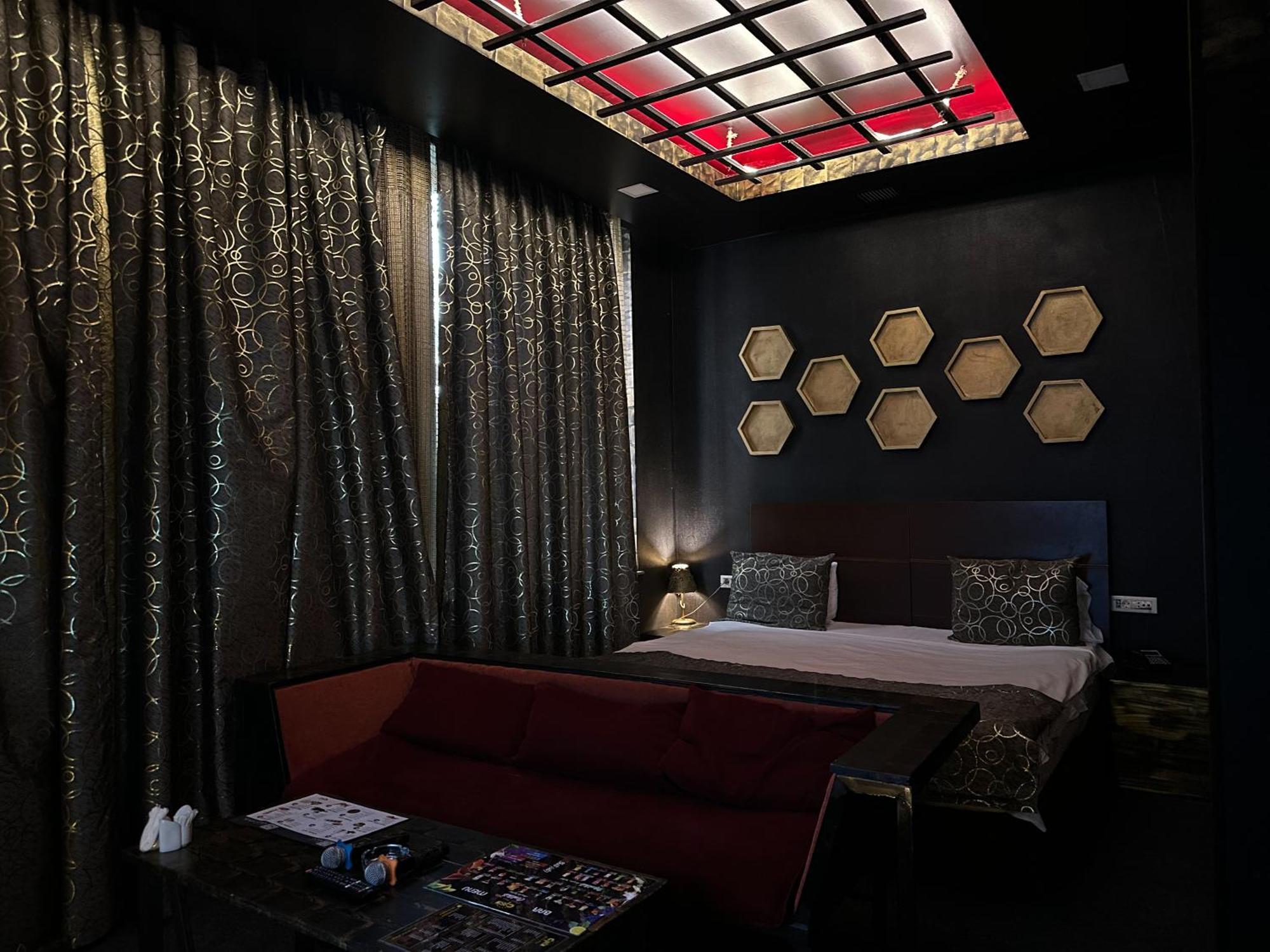 Cinema Plaza Hotel Baku Eksteriør bilde