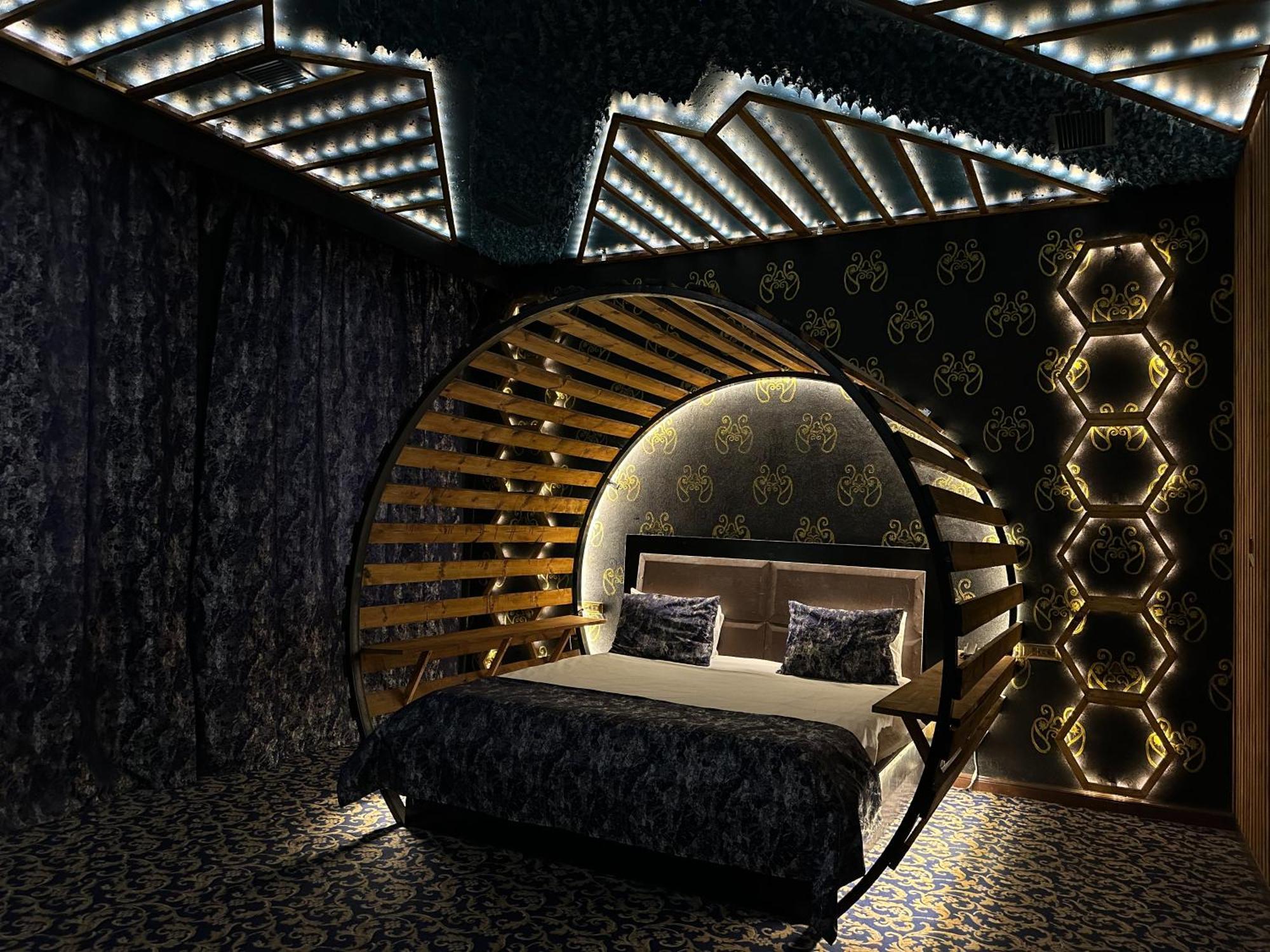 Cinema Plaza Hotel Baku Eksteriør bilde
