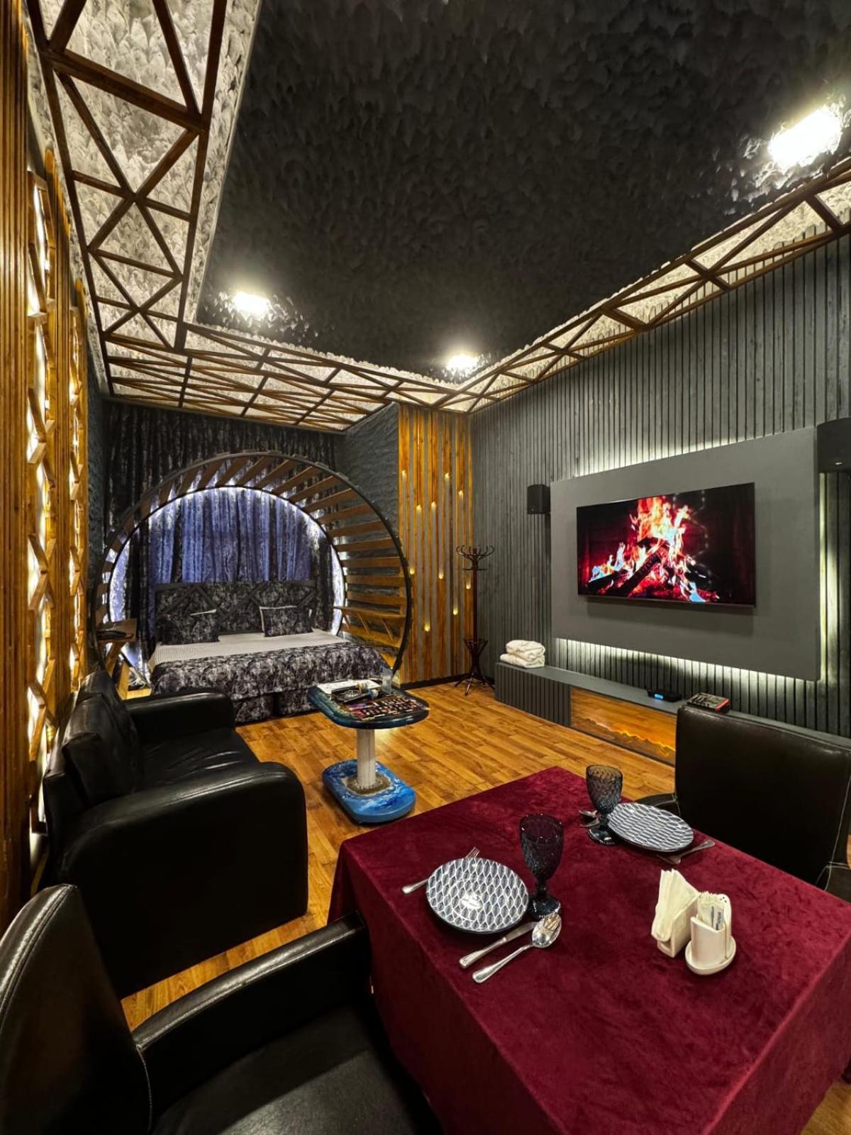 Cinema Plaza Hotel Baku Eksteriør bilde